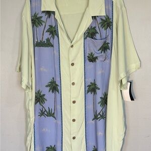 Men's Short-Sleeve Tropical Camp Shirt - Light Green & Lavender